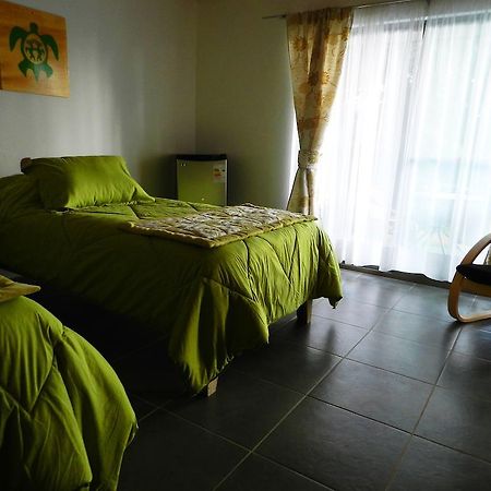 Hôtel Mangai Rapa Nui à Hanga Roa Extérieur photo